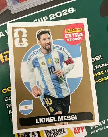 Lionel Messi Golden Extra Sticker Panini FIFA WC 2026