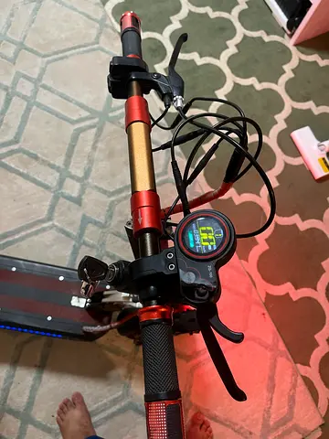 Electric scooter with seat