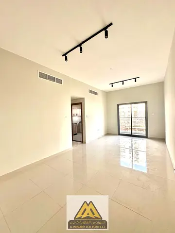 A spacious 3-bedroom apartment with a living hall is available for rent in a prime location in Al Nuaimiya 1, Ajman. The unit offers a very large lay