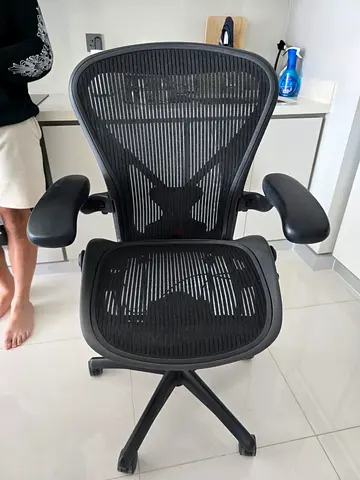 Herman Miller Aeron Office Chair Fully Options With Adjustable Arms and Lumbar Support