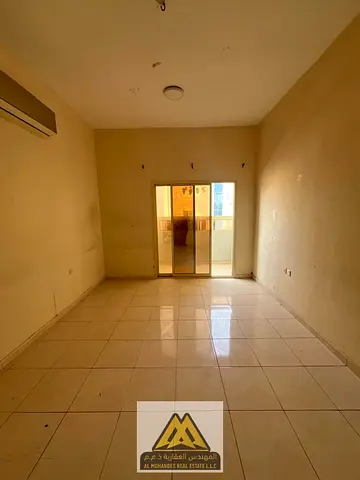 1 bedroom hall in Al Nuaimiya 2, balcony, split AC, AED 27k, 4 payments, security cheque (undated).