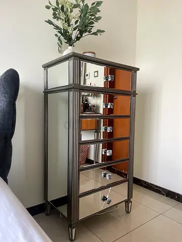 Mirrored tall chest of drawers - good condition
