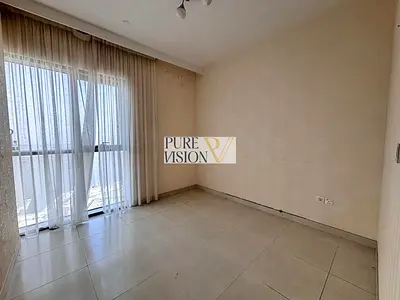 High Floor | Burj Khalifa and Water View | Unfurnished