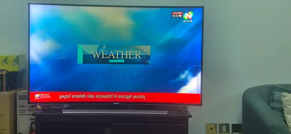 Curved 55 LED TV in Good Working Condition