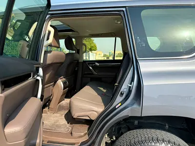 2016 Lexus GX-SERIES — миниатюра 16