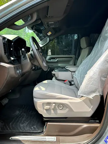2024 Chevrolet SILVERADO 1500 缩略图 9