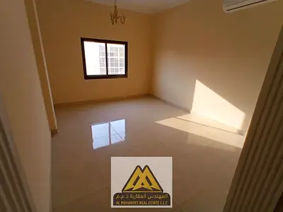 شقة غرفة وصالة للإيجار في المويهات 3 عجمان، صالة منفصلة، بلكونة، مطبخ كبير، 33,000 درهم.