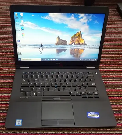 Dell 7470 core i7 6th gen 8gb Ram 256gb SSD