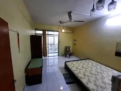 Room For Family In Bur Dubai Rolla Street