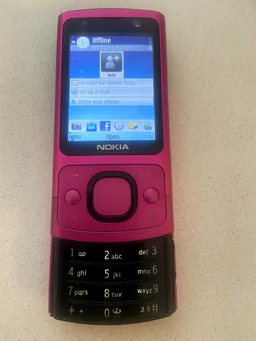 Nokia 6700s