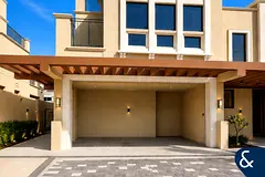 Best Single Row | Park Backing | Large Plot