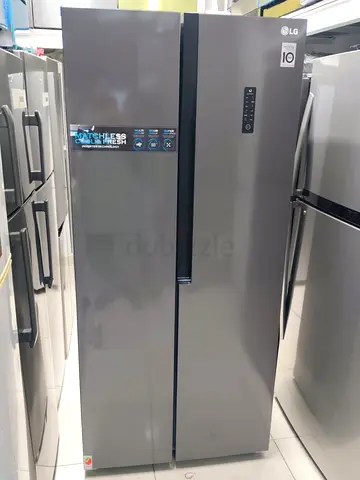 Lgi big size fridge side by side 800L like new condition for sale