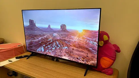 Tv for sale. 5 months used.