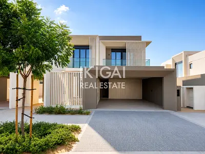 Premium Park Facing Villa | Single Row | 4 Cheques | Ready to Move In