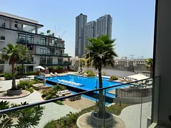 FULLY FURNISHED I POOL VIEW I VACANT MID AUGUST