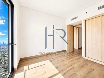 Brand New | Vacant | Villa & Burj Khalifa View