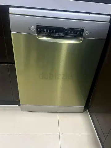 Stainless Steel Dishwasher - Good Working Condition