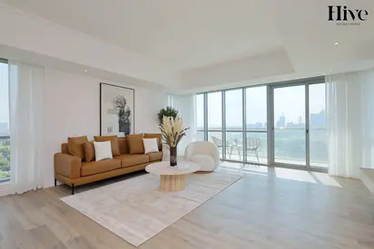 Luxury 3BR with Golf Course Views | The Greens | All Bills Included
