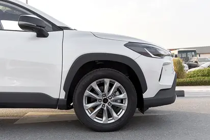 2026 Toyota COROLLA CROSS 照片 8