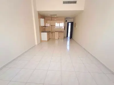 Commercial muwaileh Big size studio close to road side 25k available
