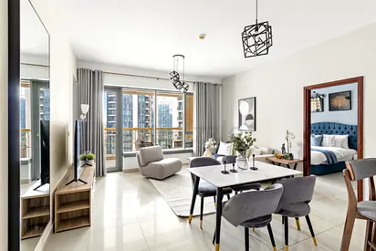 Silkhaus 1BR w/ Desk | Near Burj Khalifa