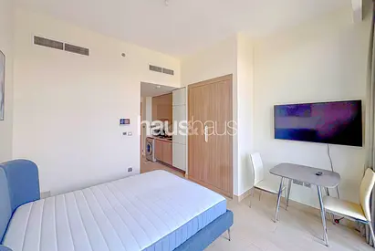 Furnished | Boulevard View | Multiple cheque