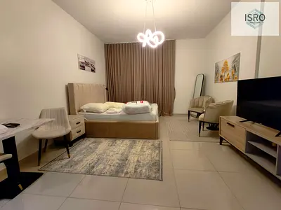 LUXURIOUS||STUDIO||POLL VIEW FURNISHED.