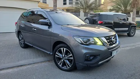 Nissan Pathfinder SL 2018 | GCC Specs | Well Maintained
