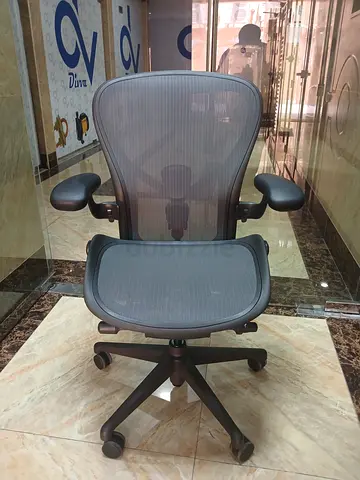Selling Herman Miller Remastered Chair Fully Loaded Posture Fitt excellent condition