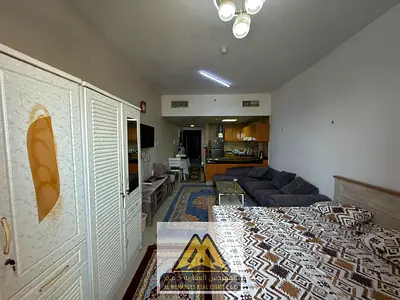 Excellent location | Excellent price | Vibrant area | Close to all amenities | Regular maintenance included | Open view