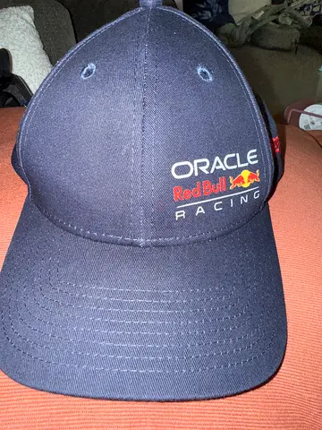 Oracle Red Bull Racing black baseball cap