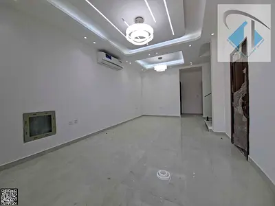 فيلا للايجار منطقة الزاهية موقع متميز بجوار مسجد ارضي+اول+رووف