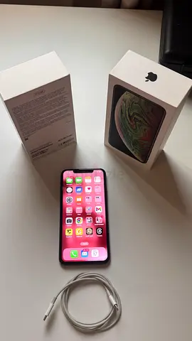 iPhone 11 Pro Max - 512GB with box - Very Good working condition