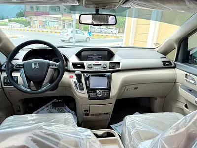 2014 Honda ODYSSEY 照片 18