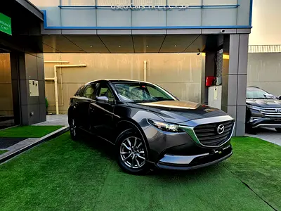 CX-9 / 2.5L AWD GCC / LEATHER SEATS / LOW MILEAGE / MINT CONDITION