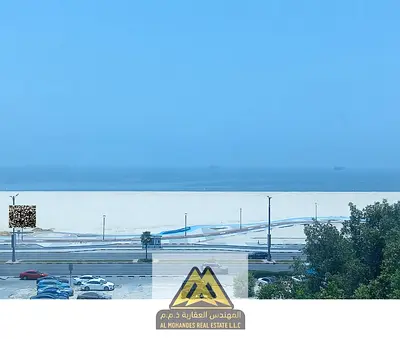 للإيجار استوديو كورنيش عجمان أول ساكن إطلالة بحر مباشرة تكييف مركزي مطبخ مجهز بناية جديدة 25 ألف 4 دفعات قريب الخدمات سهل المخرج