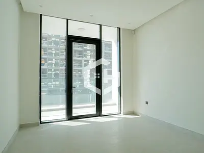 Brand New | Vacant | 2 BR Apt | Chiller Free