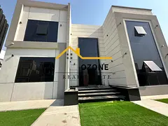 Brand New 5 bedrooms\^All Master Rooms\^Swimming Pool\^Maid Room