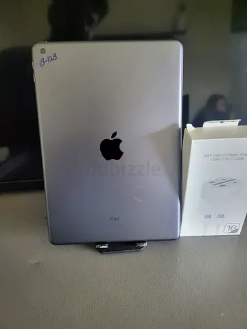 Apple iPad 8 128GB with accessories and delivery