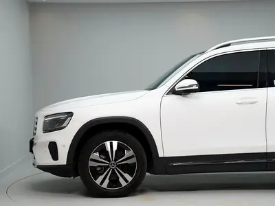 Mercedes-Benz GLB 200, миниатюра 3