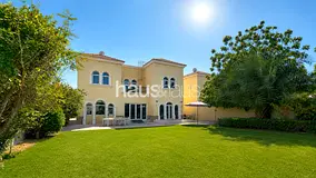 Prime Location | Extended| Large Plot | D5