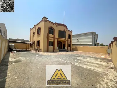 Master Bedrooms | Majlis | Maid’s Room | Private Yard | Living Hall | Spacious Layout