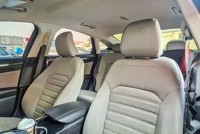 2016 FORD FUSION 照片 11