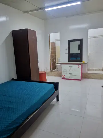 Family room near max Al Jafliya metro only walking distance new room good family staying Wills