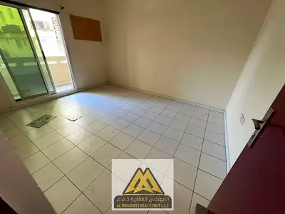 Prime location | Spacious layout | Free maintenance by owner | Close to Afghan Kebab restaurant | Close to all services | Comfortable living