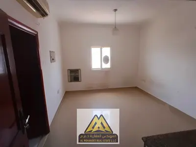 فرصة سكنية واقتصادية متميزة للإيجار السنوي في منطقة الراشدية 1 بمدينة عجمان استوديو بمساحة ممتازة بالقرب من أبراج الأورينت وسوق السمك بتسهيلات مرنة في