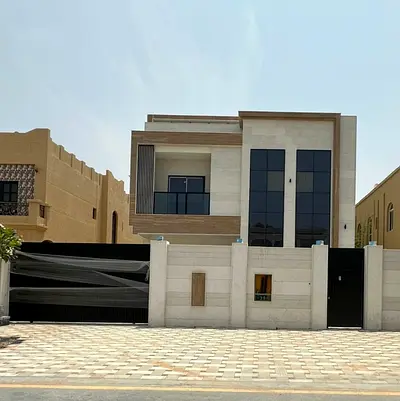 فيلا أول ساكن للبيع في المويهات 1 – عجمان