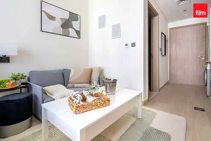 Furnished Modern Vacant Cozy