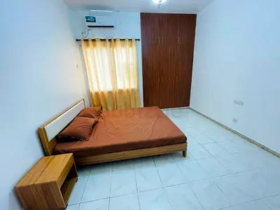 Big Room for Working Couple / Ladies - Near Union Metro – Ideal for Sri Lankan / Indian