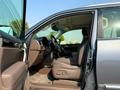 2016 Lexus GX-SERIES — миниатюра 15